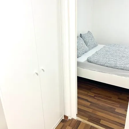 Kiraly78 Huge Apartament *